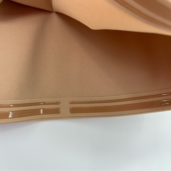 NWOT Honeylove M LiftWear Tank Sand 0123 medium supportive padded - Picture 7 of 8